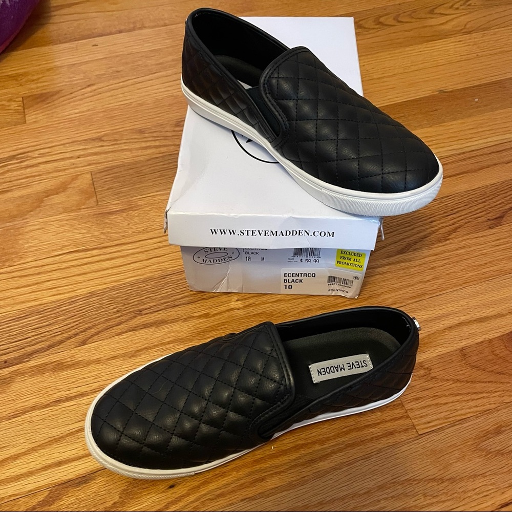 Steve Madden Ecentrcq Slip On Sneakers